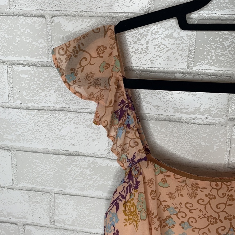 Wayf Ruffle Print Tank Top - Picture 3 of 9